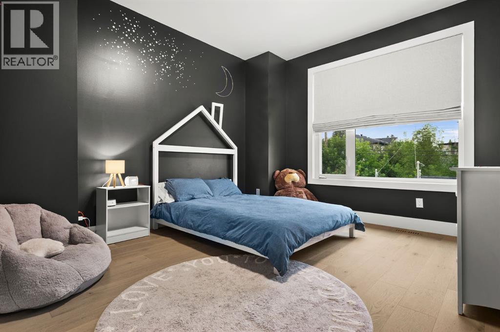 921 41 Street SW - 31