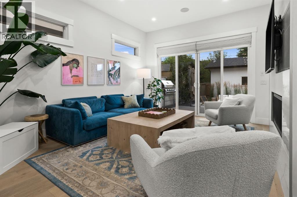 921 41 Street SW - Image 12