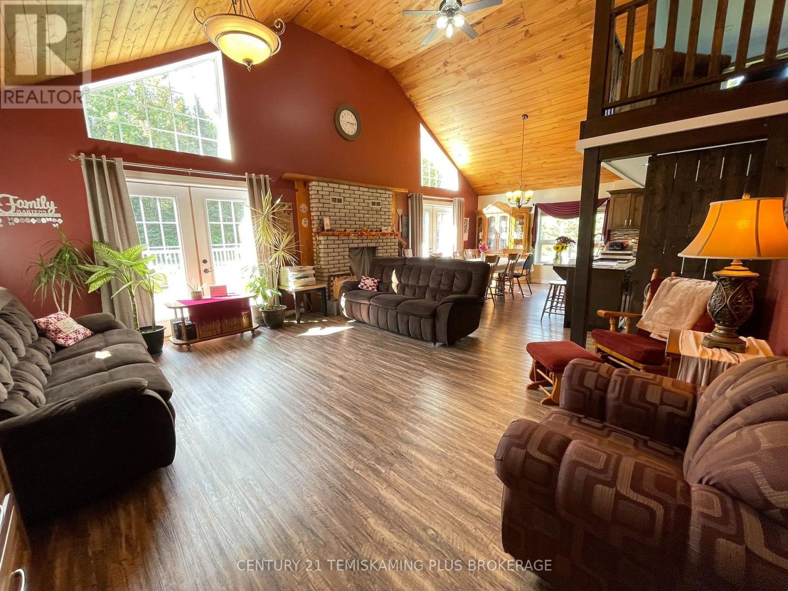 257039 HILLVIEW ROAD - Image 15