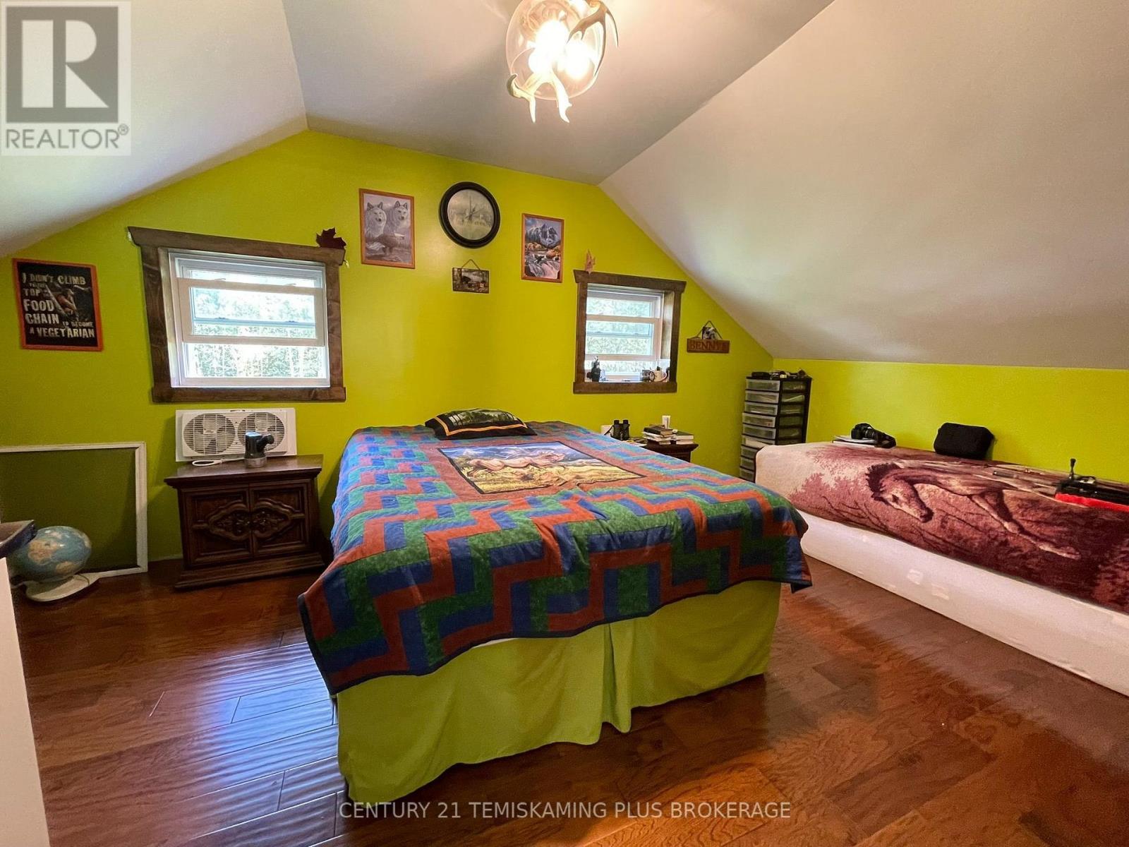 257039 HILLVIEW ROAD - 20