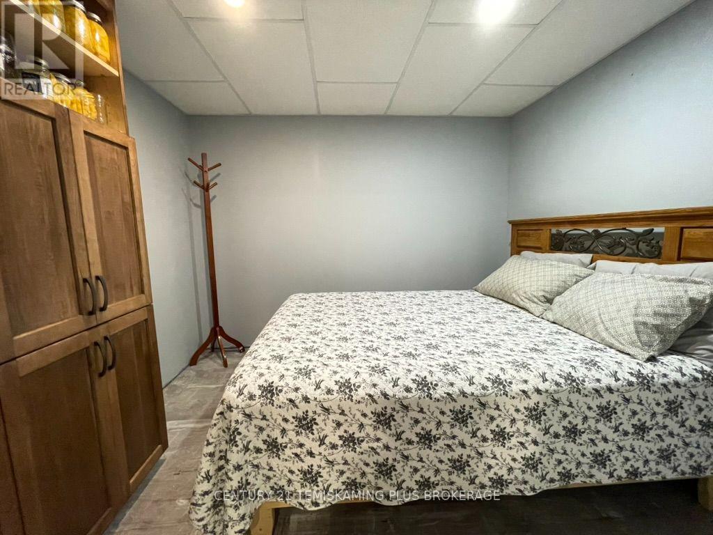 257039 HILLVIEW ROAD - Image 43