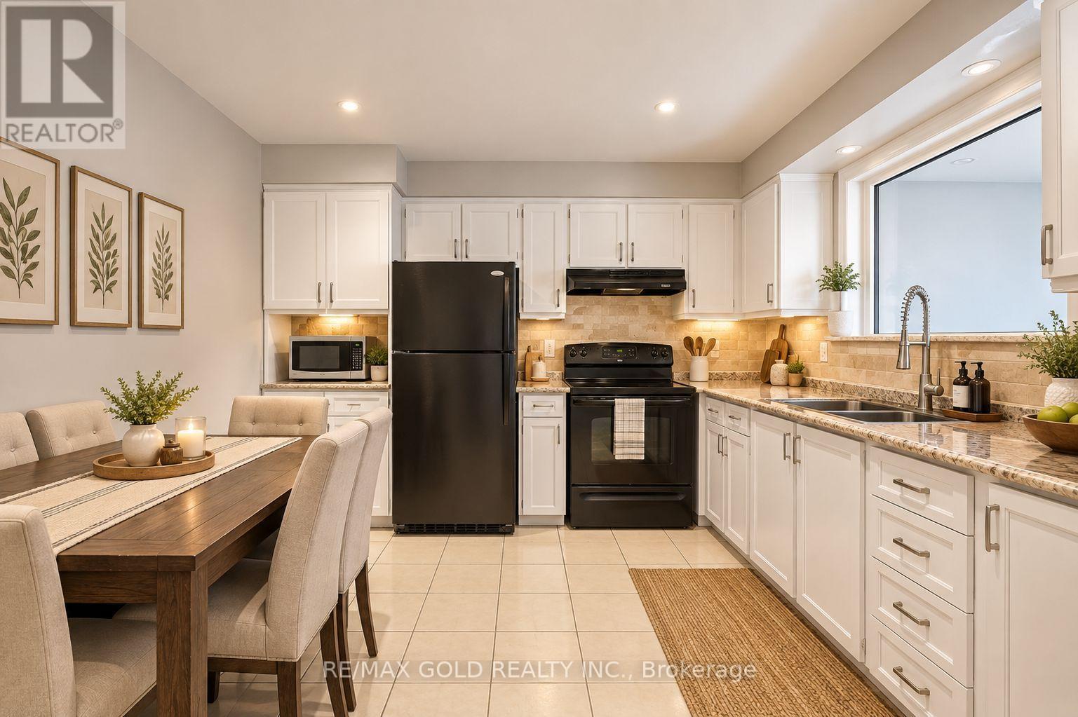 784 DOUGLAS STREET - 9