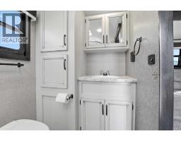 6074, 25054 South Pine Lake Road, Rural Red Deer County, AB T0M1R0 Photo 17