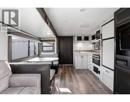 6074, 25054 South Pine Lake Road, Rural Red Deer County, AB T0M1R0 Photo 8