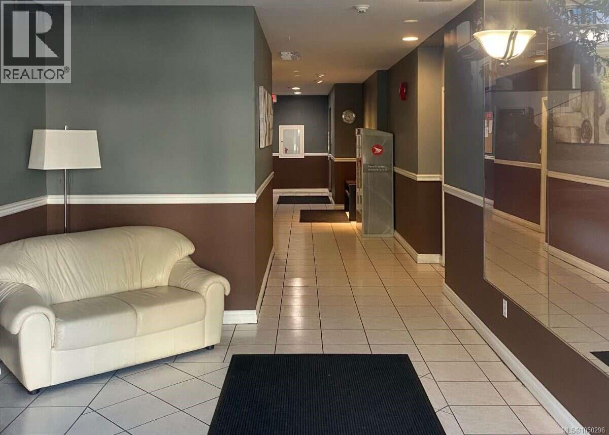 #402 1063 Southgate St - 30