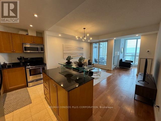 1603 - 218 QUEENS QUAY W, Toronto (Waterfront Communities) — photo 4