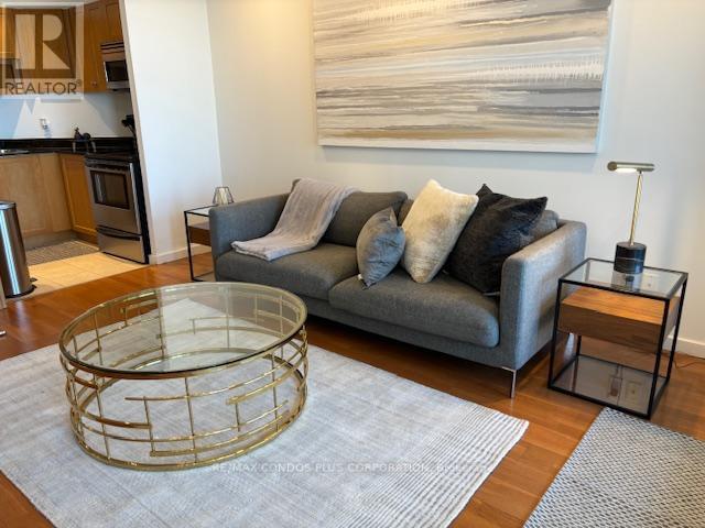 1603 - 218 QUEENS QUAY W, Toronto (Waterfront Communities) — photo 6