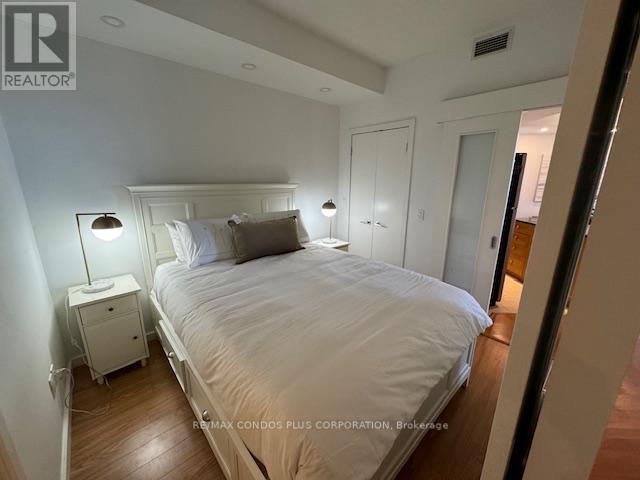 1603 - 218 QUEENS QUAY W, Toronto (Waterfront Communities) — photo 9