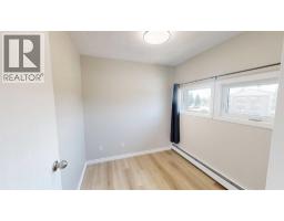 311, 401 Columbia Boulevard W - photo 7