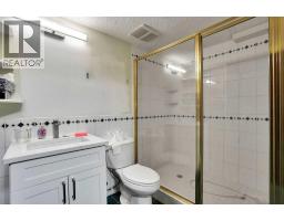 16 Sun Harbour Crescent Se, Calgary, AB T2X3B1 Photo 31