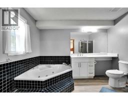 16 Sun Harbour Crescent Se, Calgary, AB T2X3B1 Photo 25
