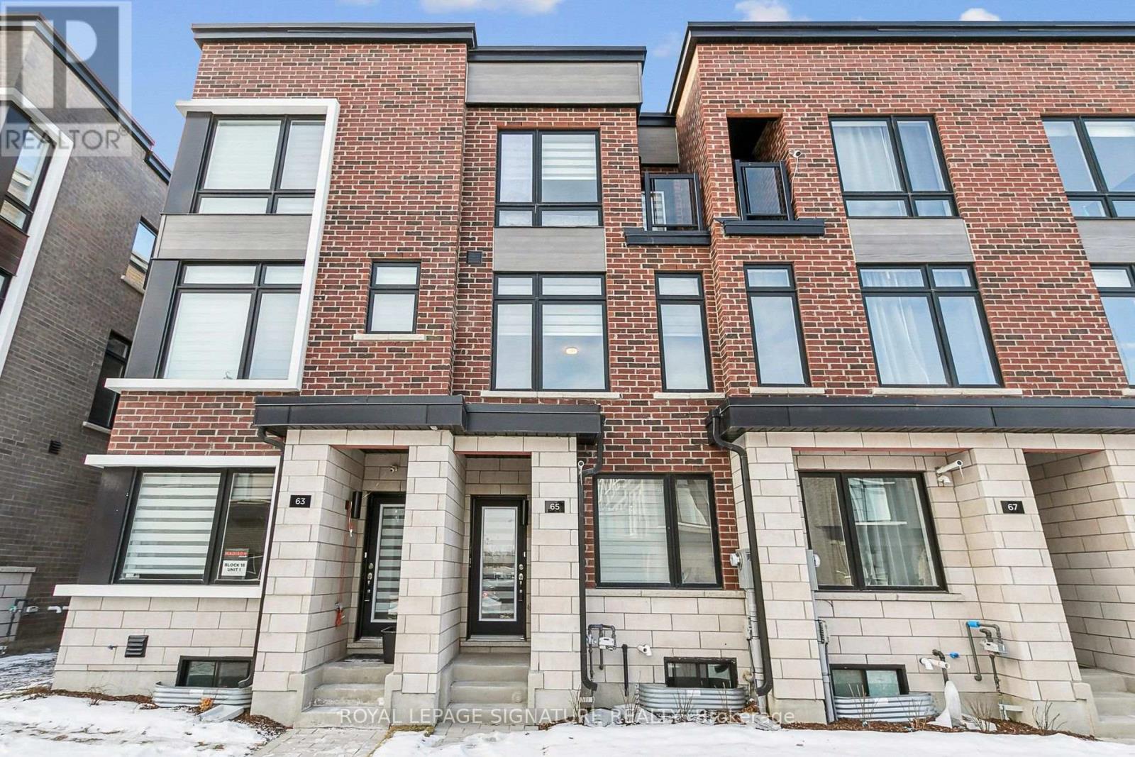 65 AKIL THOMAS GARDENS, Toronto (Bendale) — photo 2