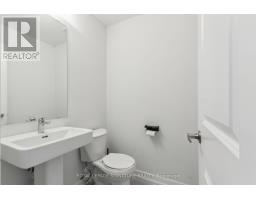 65 Akil Thomas Gardens, Toronto, ON M1P3C1 Photo 13