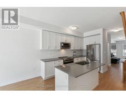 65 Akil Thomas Gardens, Toronto, ON M1P3C1 Photo 14