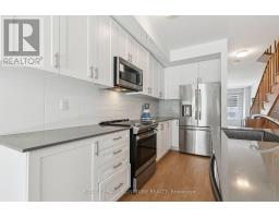 65 Akil Thomas Gardens, Toronto, ON M1P3C1 Photo 17