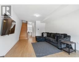 65 Akil Thomas Gardens, Toronto, ON M1P3C1 Photo 9