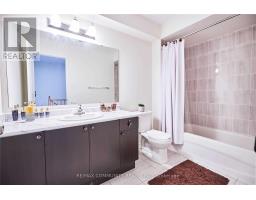 139 Giboulee Path, Oshawa, ON L1L0M7 Photo 8