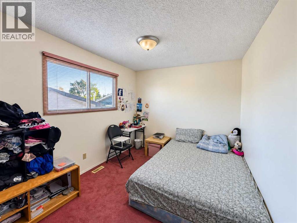 668 Whiteridge Road NE - Image 17
