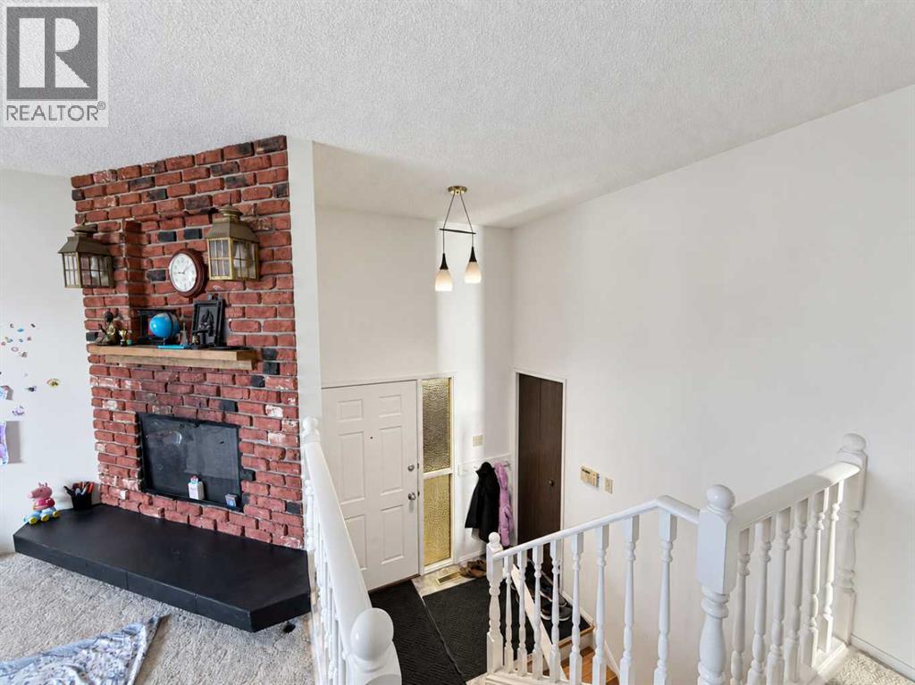 668 Whiteridge Road NE - 7