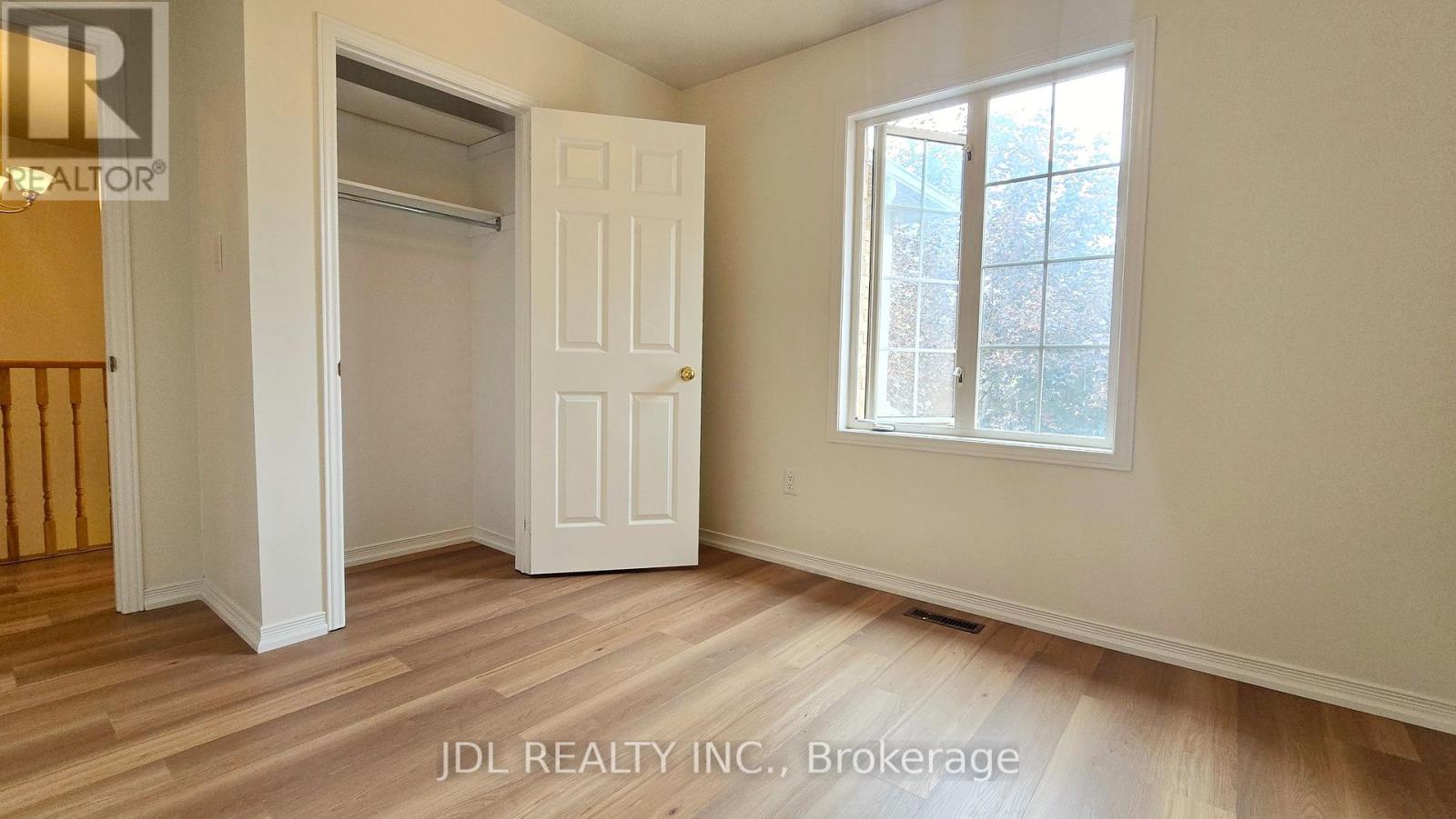 37 HOLMWOOD STREET, Richmond Hill (Langstaff) — photo 6