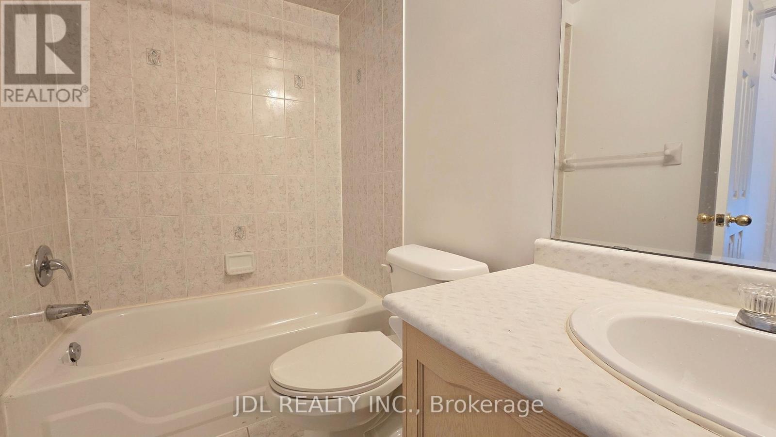 37 HOLMWOOD STREET, Richmond Hill (Langstaff) — photo 7