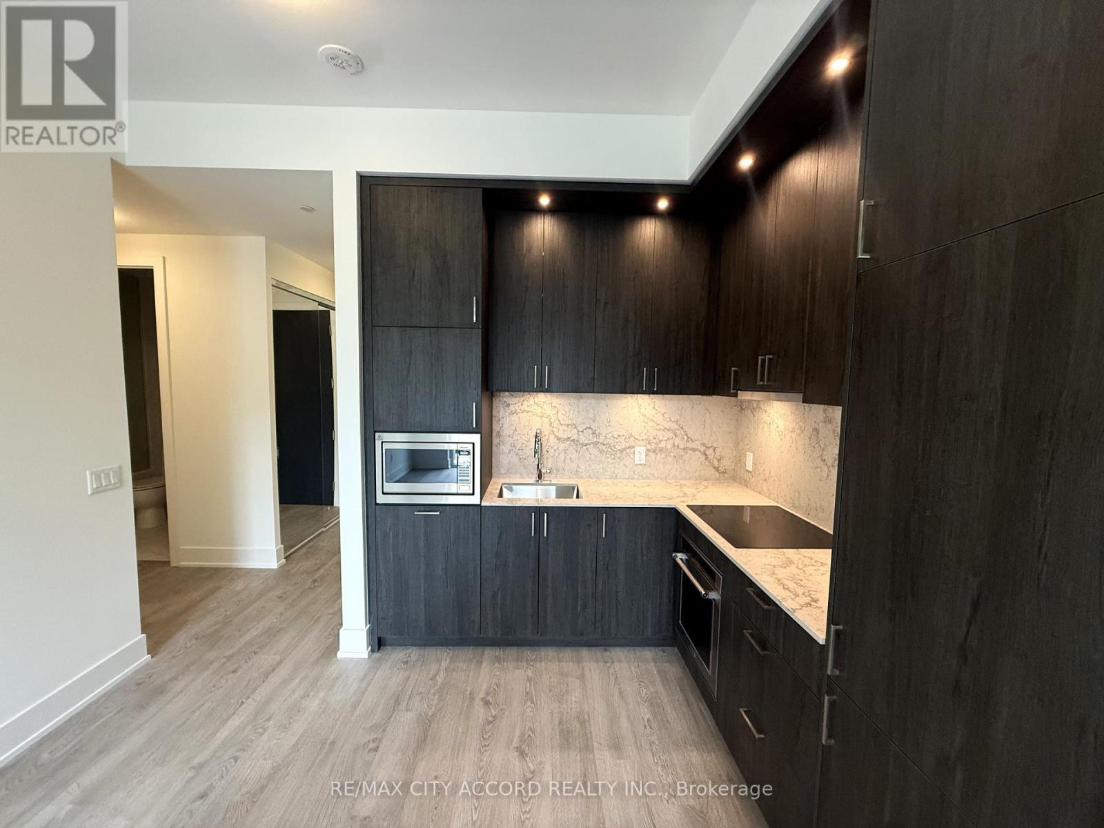 108 - 259 THE KINGSWAY, Toronto (Edenbridge-Humber Valley) — photo 7