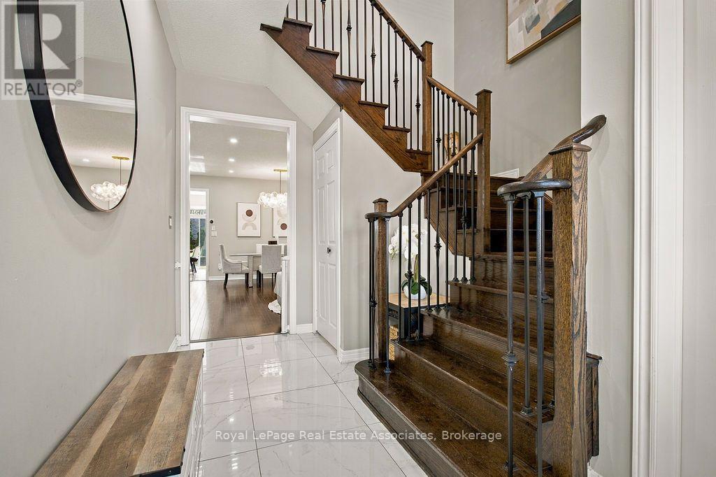 34 HUMPHREY STREET, Hamilton (Waterdown) — photo 6