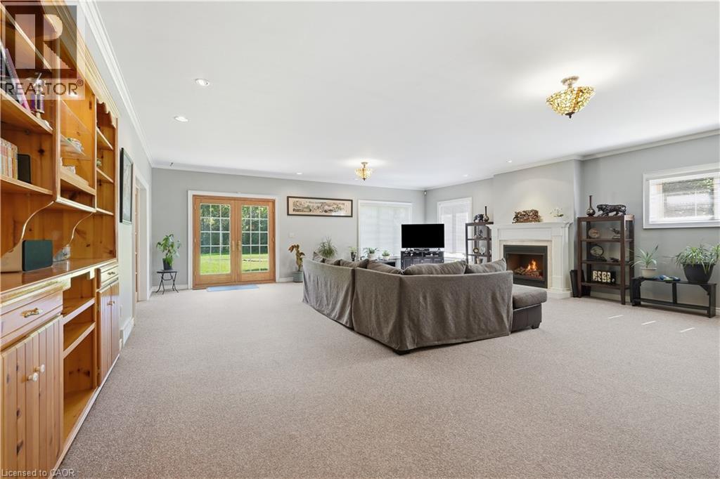 78 MONTGOMERY Road, Welland — photo 12