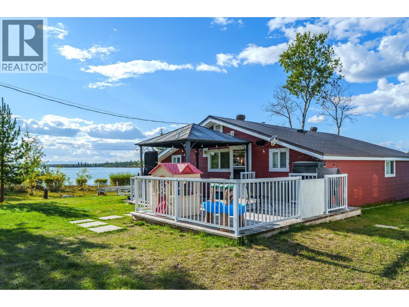 131 SOUTH CREST ROAD - 8