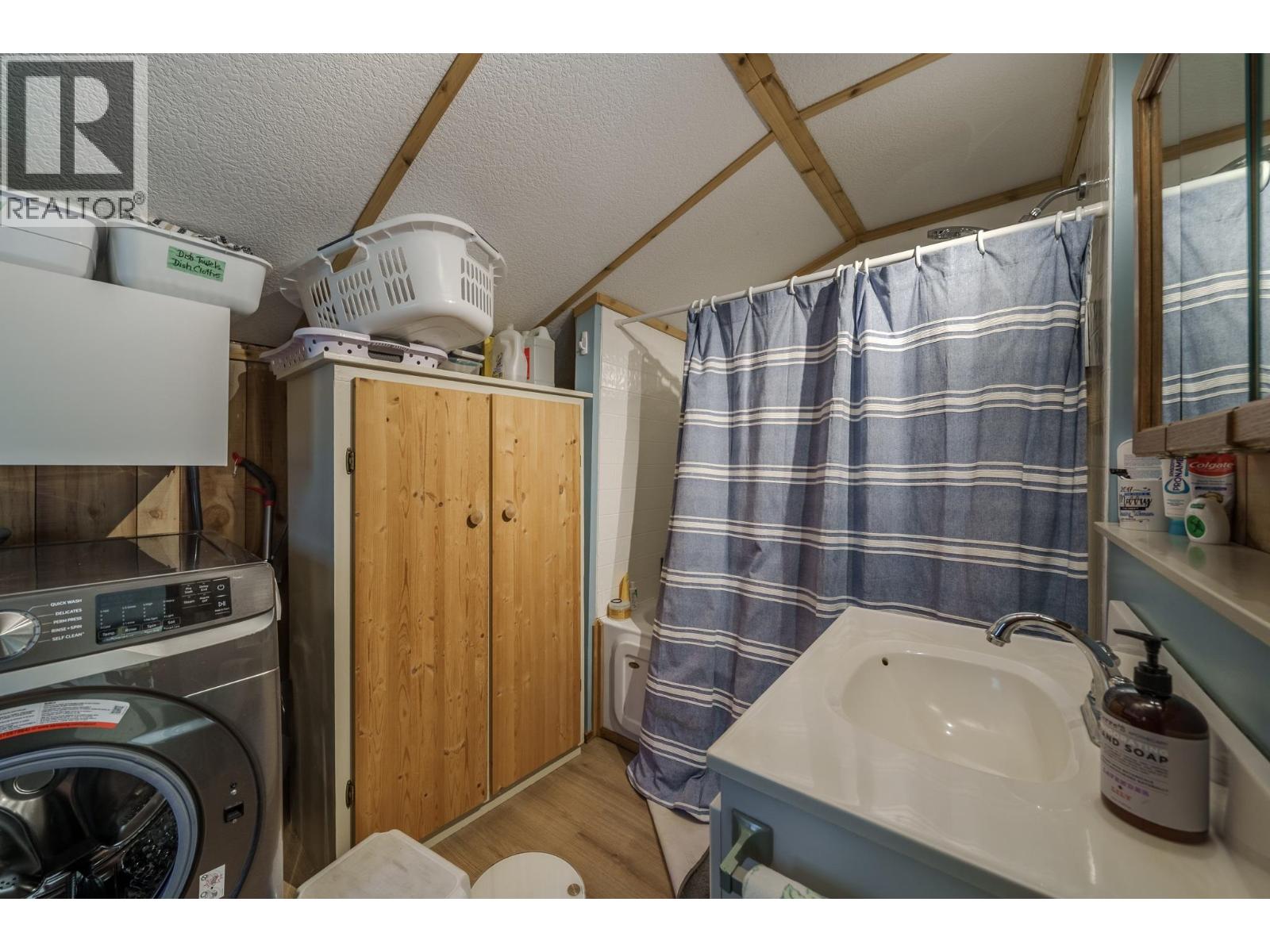 131 SOUTH CREST ROAD - 31