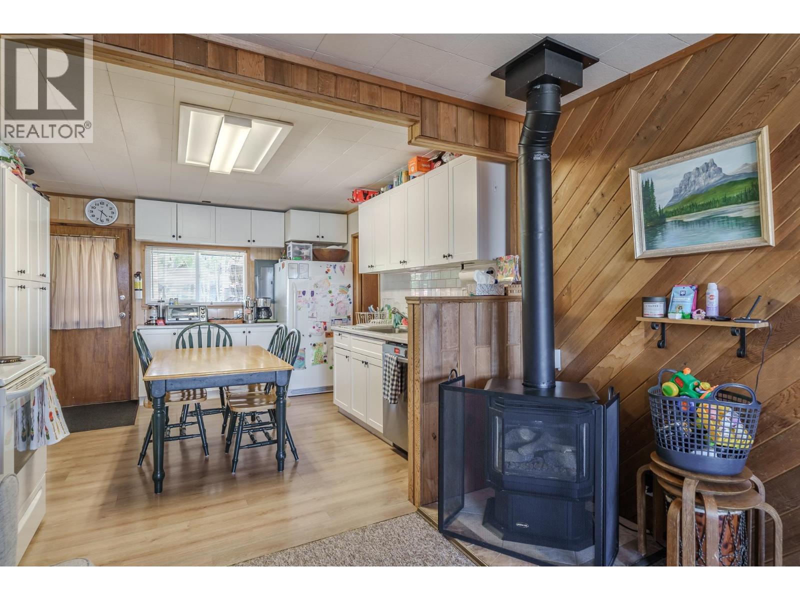 131 SOUTH CREST ROAD - Image 29