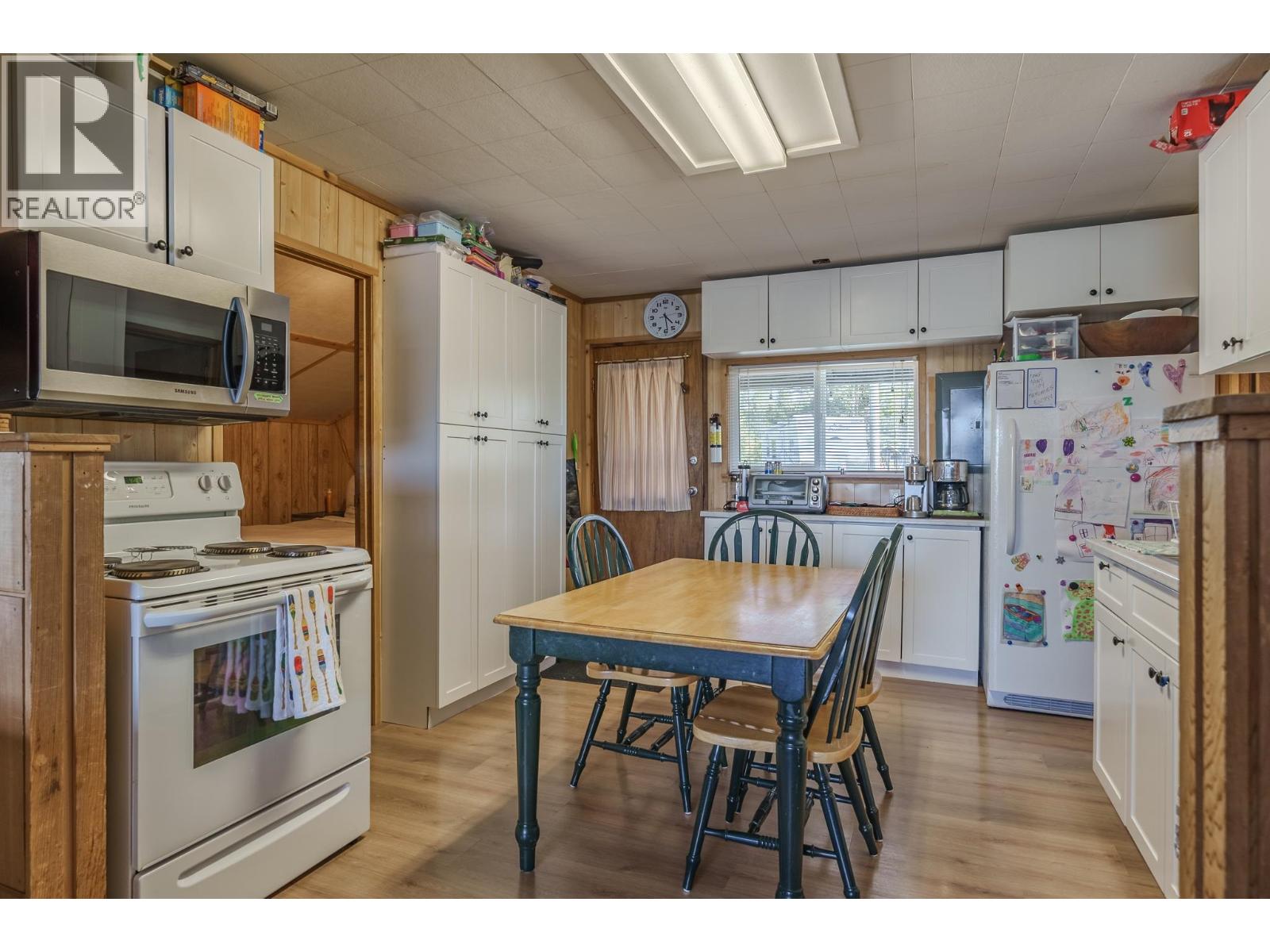 131 SOUTH CREST ROAD - 22