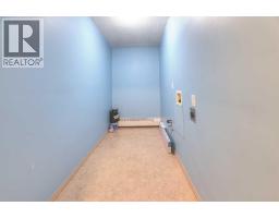 401, 727 56 Avenue SW - photo 8