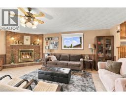 Foyer - 42 Lasila Court, Hamilton, ON L9C7B6 Photo 15