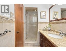 42 Lasila Court, Hamilton, ON L9C7B6 Photo 20