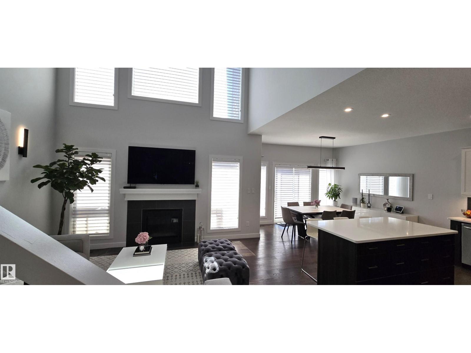 15883 13 AV SW - Image 4