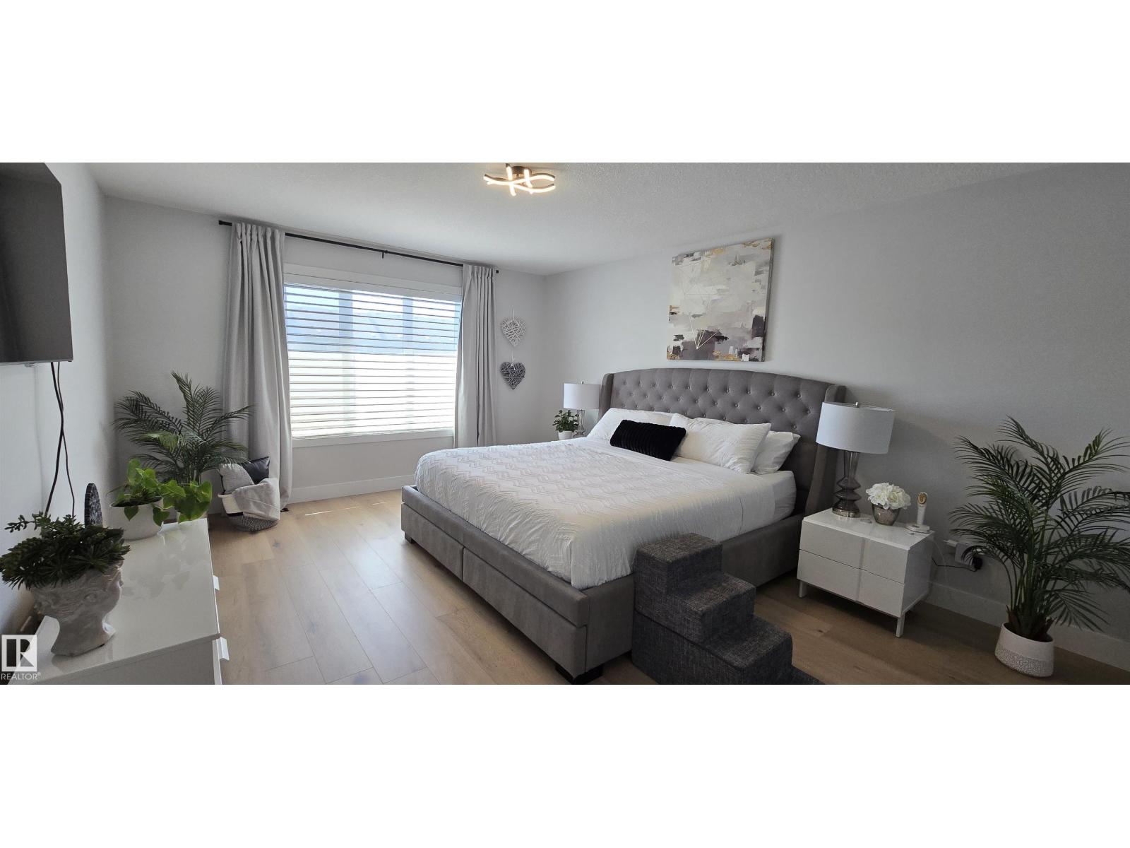 15883 13 AV SW - 22