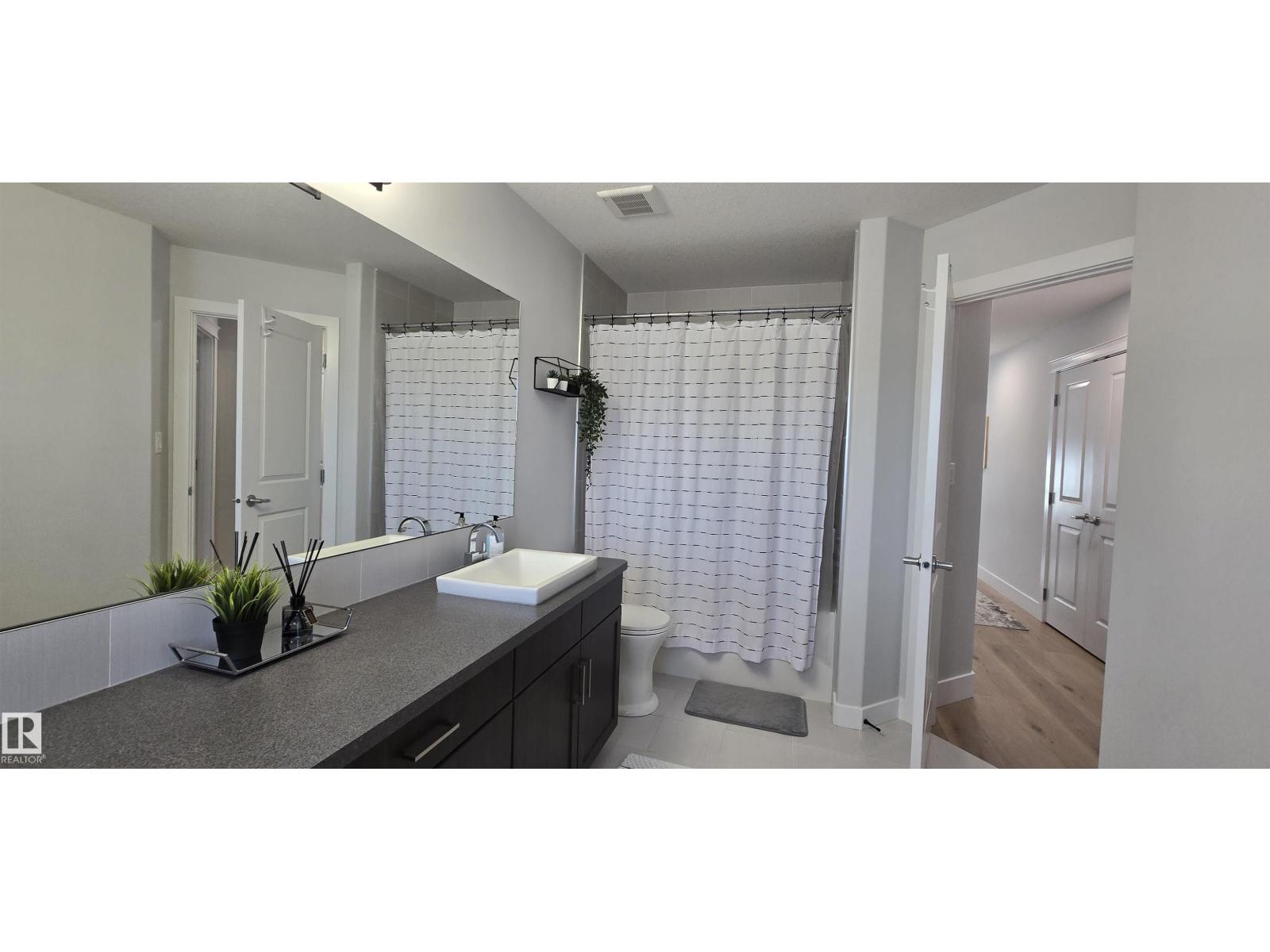 15883 13 AV SW - 34