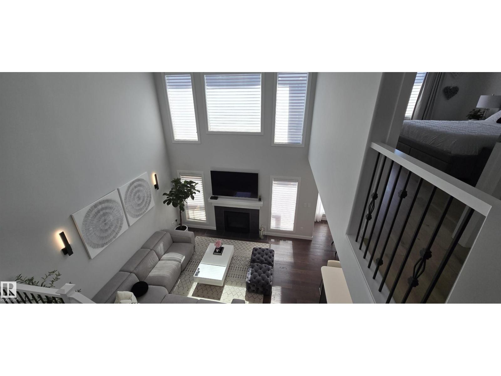 15883 13 AV SW - 19