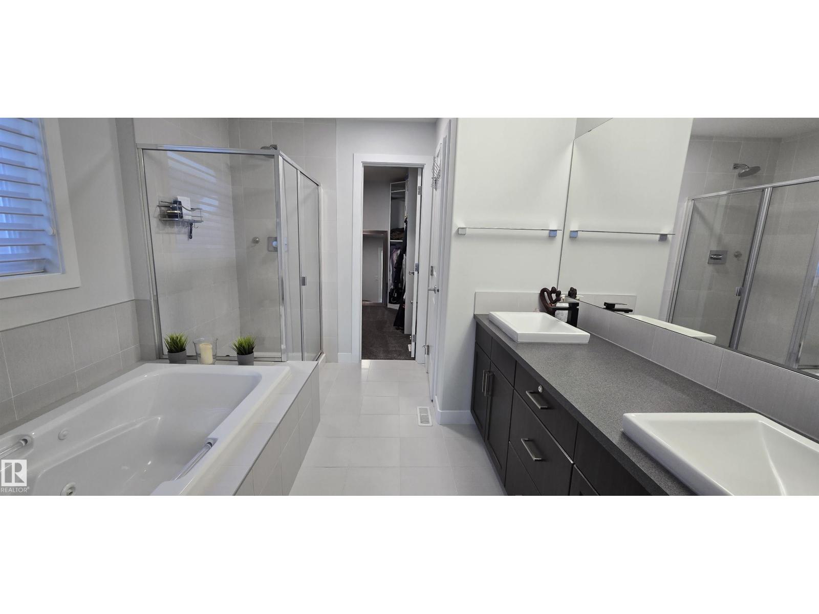 15883 13 AV SW - 24