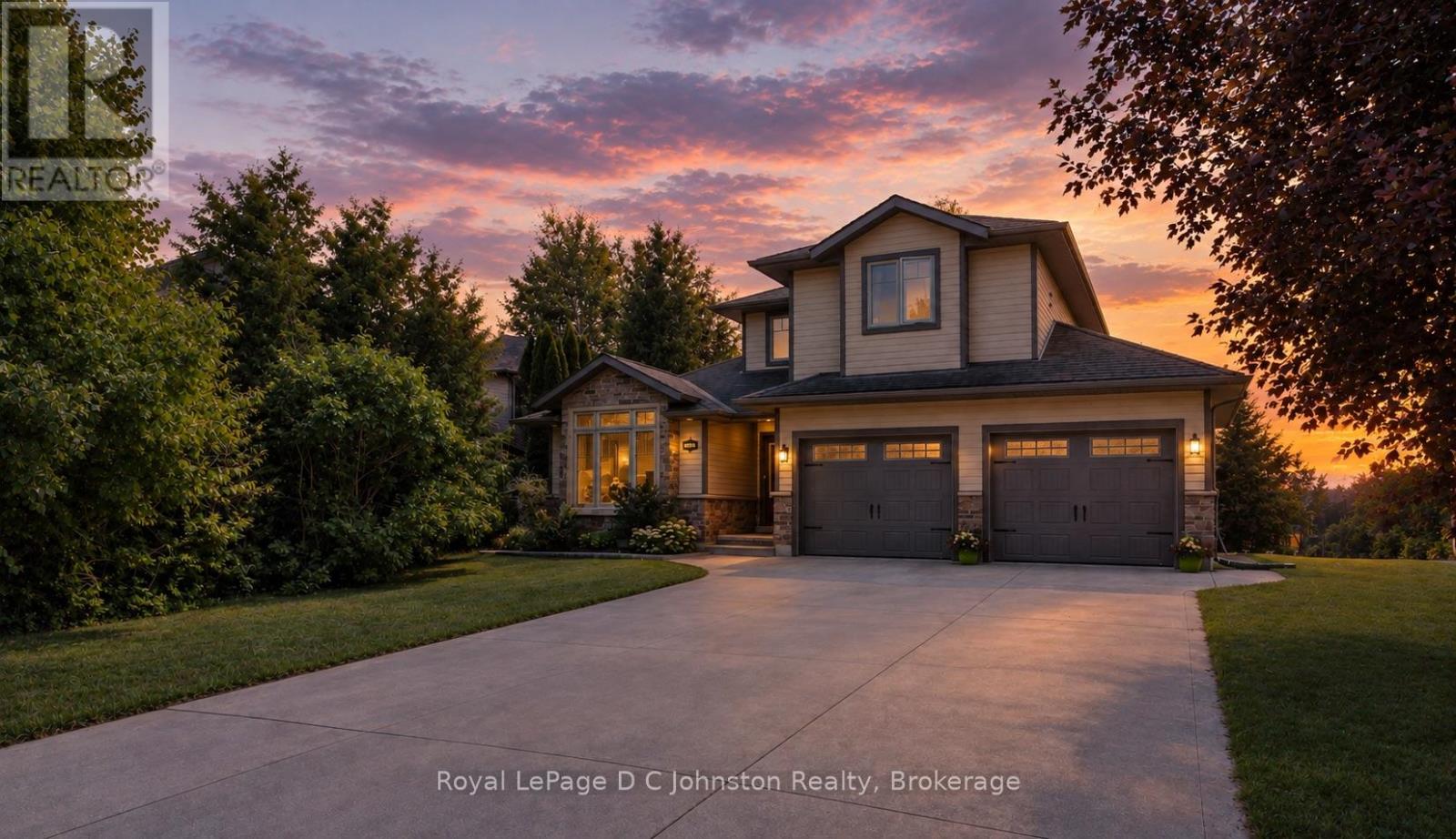 Property for sale at 482 CREEKWOOD DRIVE