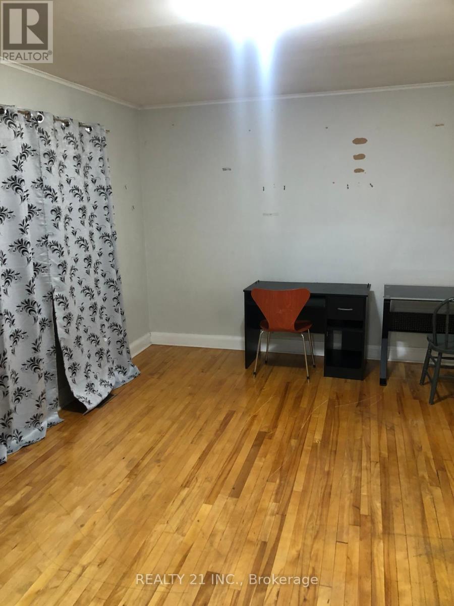 16 HORFIELD AVENUE - 3