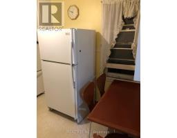 Bathroom - 16 Horfield Avenue, Toronto, ON M1M1X8 Photo 8