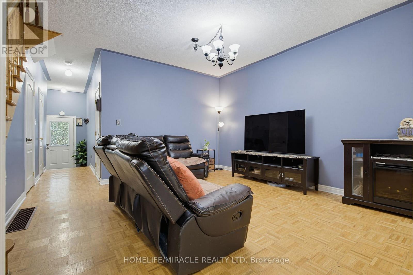 54 - 169 TOM TAYLOR CRESCENT, Newmarket (Summerhill Estates) — photo 12