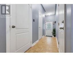 54 - 169 Tom Taylor Crescent, Newmarket, ON L3X3E9 Photo 8