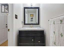 54 - 169 Tom Taylor Crescent, Newmarket, ON L3X3E9 Photo 9