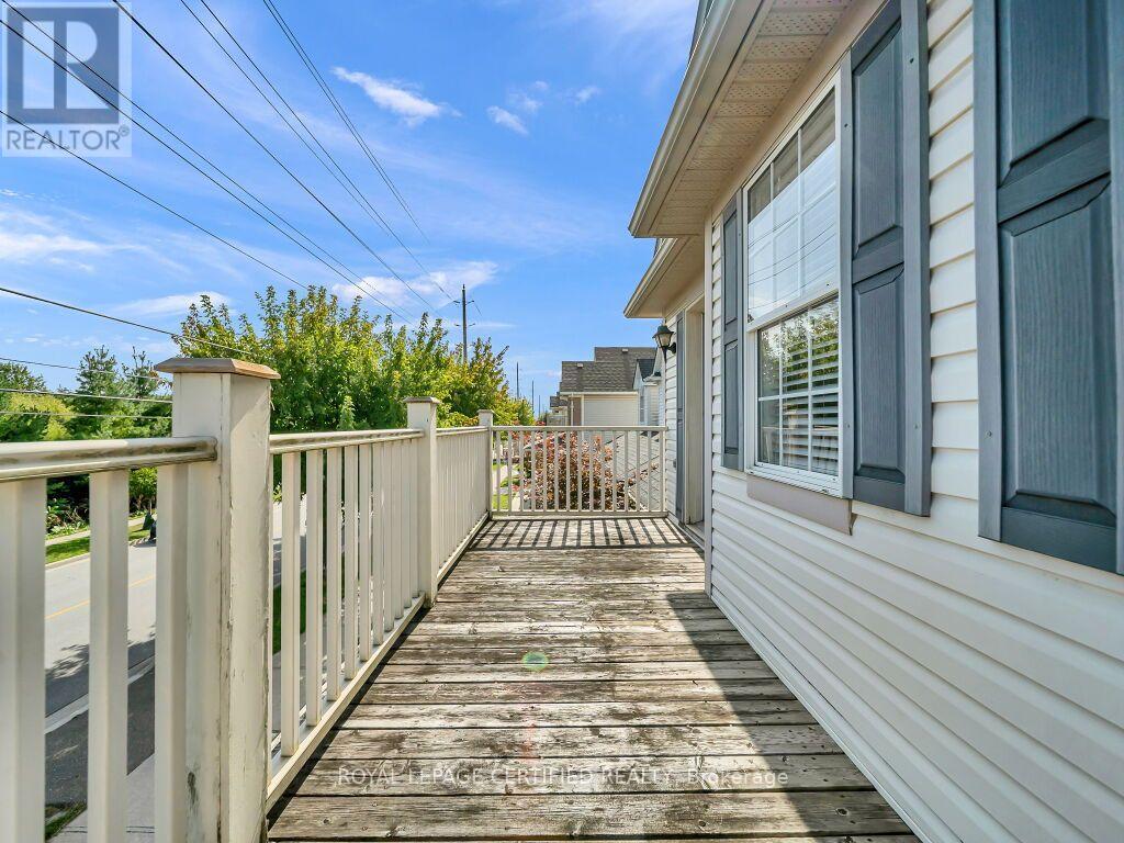 834 FOURTH LINE - Image 27