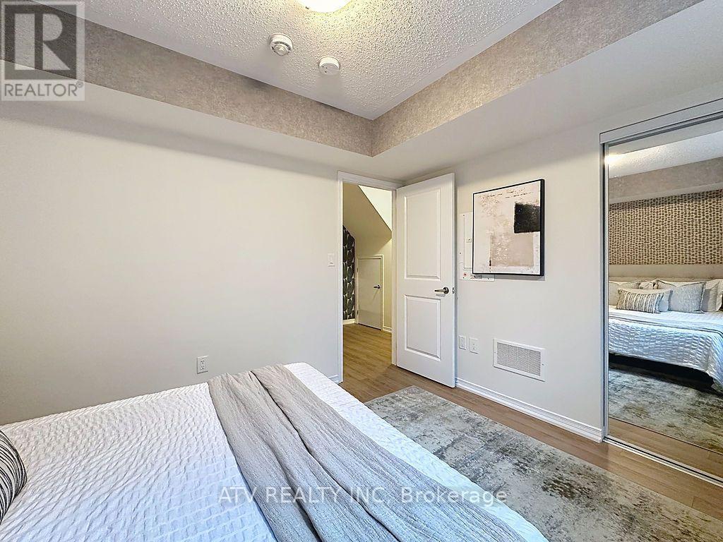 #35 26 FIELDWAY ROAD - 20