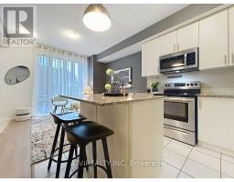 35 - 26 Fieldway Road, Toronto, ON M8Z0E3 Photo 14