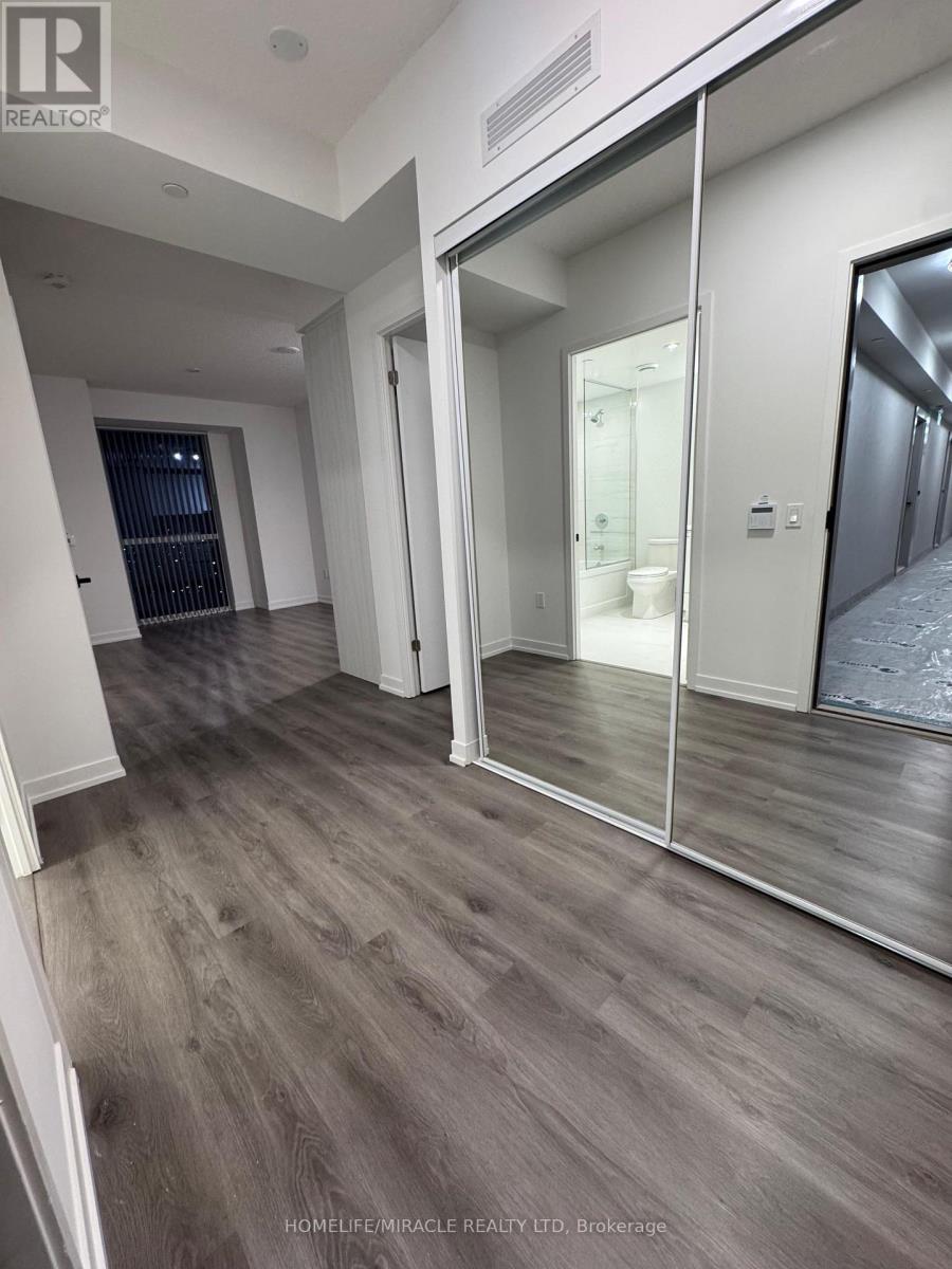 2012 - 225 COMMERCE STREET, Vaughan (Vaughan Corporate Centre) — photo 9
